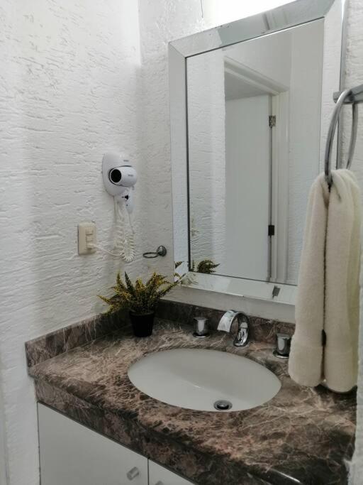 Confortable Depa En Condominio Frente Al Mar! Cancún Exterior foto